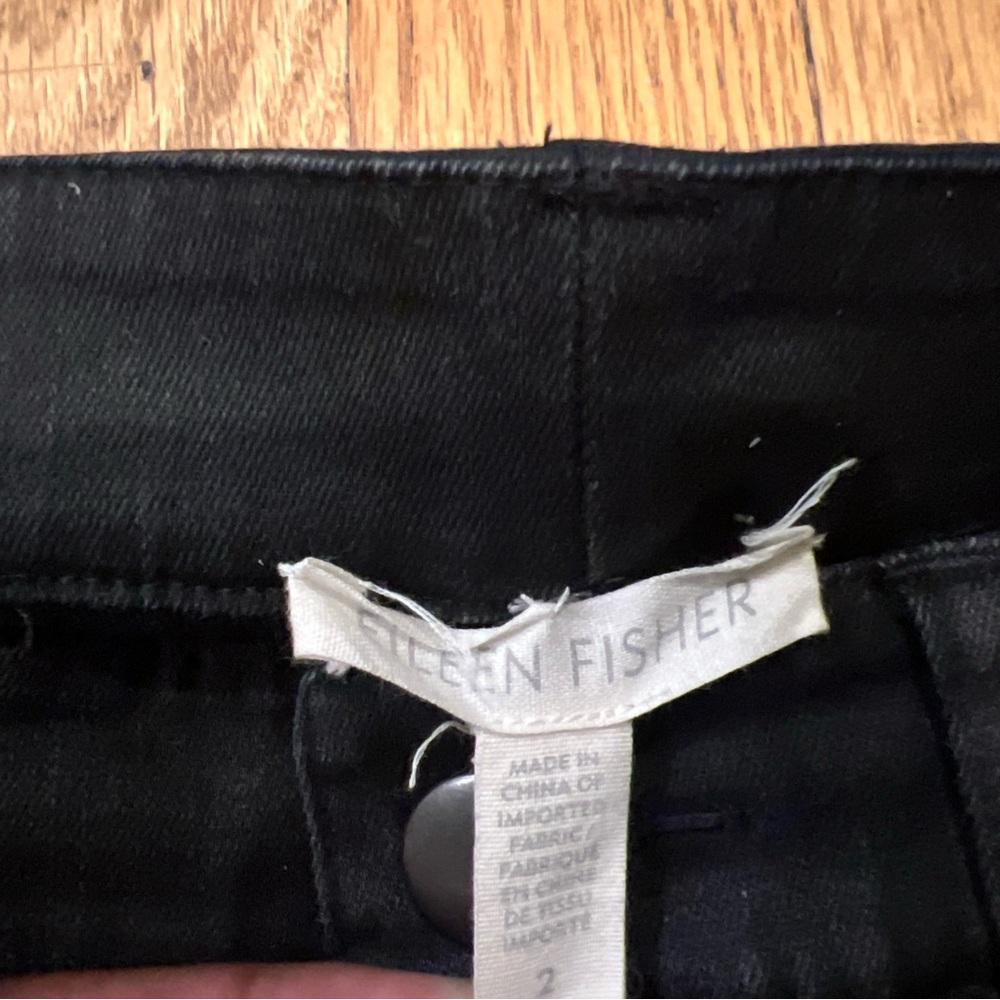 Eileen Fisher Skinny Jeans Organic Cotton Black Coated Size 2 Straight Leg - Picture 5 of 8